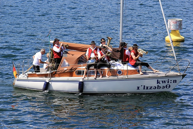 海星体育直播：阿隆索：比勒费尔德表现得更好，我们很失望但这就是足球.